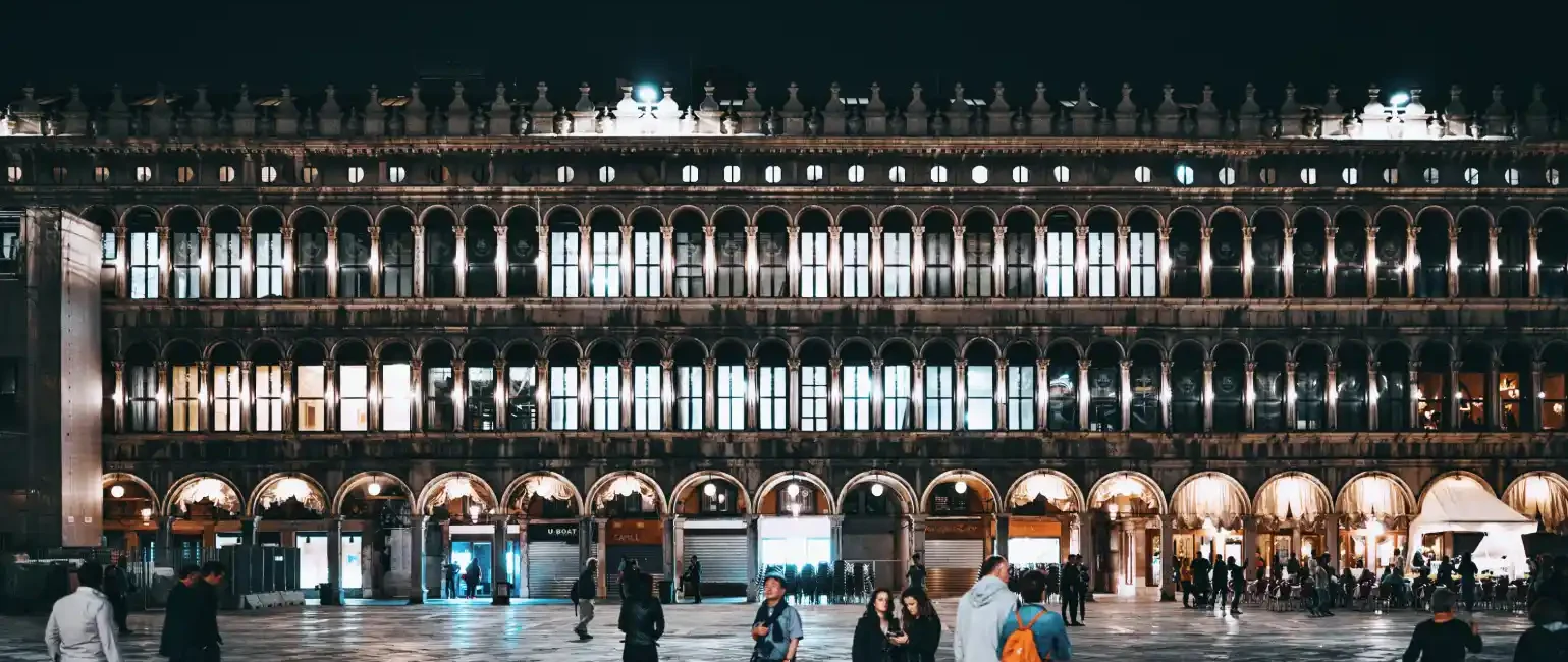 Hôtel près de la place Saint-Marc